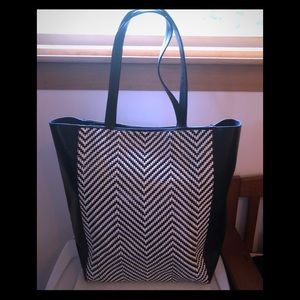 Banana republic carry all tote